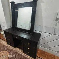 میز آرایشی تمیز