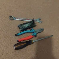 باطریساز و برقکار ماشینهای سنگین و راه‌سازی