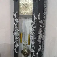 بوفه و ساعت
