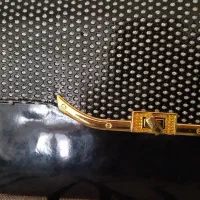 لباس کیف|کیف، کفش، کمربند|میانه, |دیوار