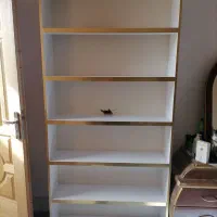 قفسه سفید طلایی کتابخانه|کتابخانه، شلف، قفسه‌های دیواری|قم, کلهری|دیوار