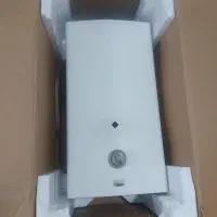 آبگرم کن دیواری شمعک جرقه زن