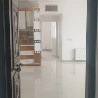 آپارتمان صد متری حاشیه خیابان امیرکبیر