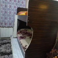 تخت سه طبقه