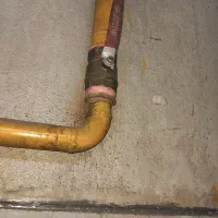 لوله کشی آب وگاز و پلیکا