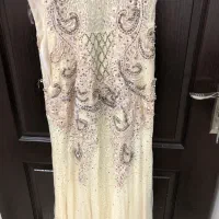 تماما سنگ دوزی،دنباله دار|لباس|قم, شهرک قدس|دیوار