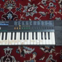 اوگ کامل سالم