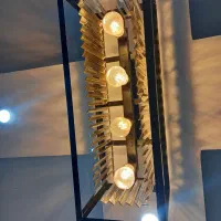 لوستر|لوستر و چراغ آویز|مشهد, فدک|دیوار