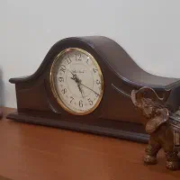 ساعت رو میزی