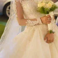 فروش لباس عروس کلا یبار پوشیده شده مزون نیستم|لباس|رشت, دباغیان|دیوار