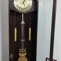 ساعت ایستاده نو و سالم