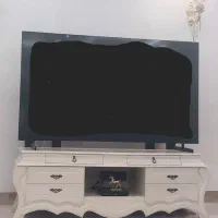 میز تلوزیون سفید صدفی