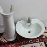 روشویی همراه شیرآب
