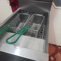 سرخ کن فست فودی اتومات