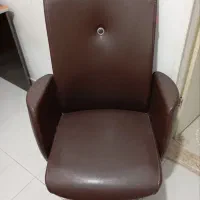 صندلی چرخدار و ساده نیلپر