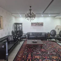 ست مبل ۱۰ نفره و کنسول در حد نو