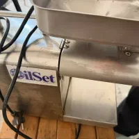 دستگاه روغن گیری پرس سرد فروشگاهی