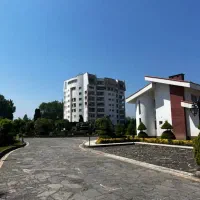 تجاری-500-متری-در-3-طبقه-با-آسانسور-12-نفره