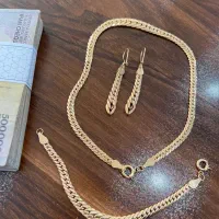 ست کارتیه ۳۸ گرم نو استفاده نشده ۲۰۰ بالای تابلو