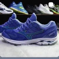 برند میزانو . سایز 39/5 . قیمت 280000