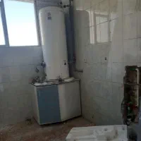 ابگرمکن مخزنی  بزرگ وسالم ، بدون اشگال