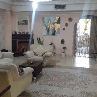 بازسازی شده، ۹۸ متری خوشنقشه