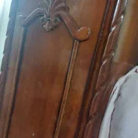 کمد چوبی دو تیکه