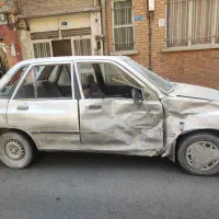 پراید مدل ۸۸ اسیب دیده بر اثر موج انفجار