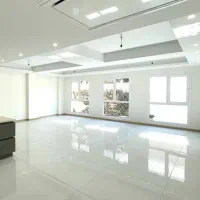 107متری-لابی-دار-متریال-برند-سرمایه-گذاری