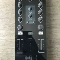 میدی کنترلر Native Instruments Z1 تمیز