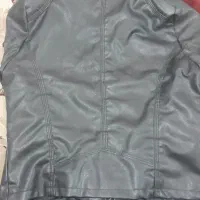 کت چرم|لباس|ایلام, |دیوار