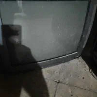 تلوزیون ۲۱ اینج رنگی سالم