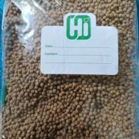 غذای ماهی گوشتخوار، با تخفیف.