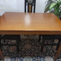 میز چهار نفره