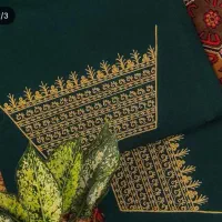 گلدوزی زنجیره ای با نخ، کاموا و گلابتون طلایی|لباس|میناب, |دیوار