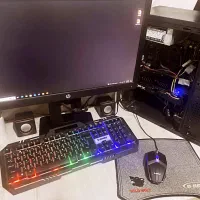 سیستم گیمینگ amd با مانیتور HP 22 inch