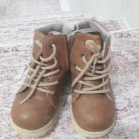 کفش نیم بوت|کیف، کفش، کمربند|قیدار, |دیوار