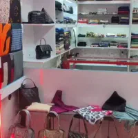 مغازه در پاساژ برلیان معلم شمالی|اجارهٔ مغازه و غرفه|میانه, |دیوار