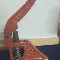 دکمه زن|لوازم خیاطی و بافتنی|تهران, شهرک صادقیه|دیوار