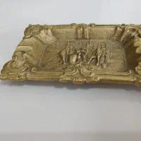 زیر سیگاری برنجی کارشده اروپایی سنگین|کلکسیون اشیاء عتیقه|مشکیندشت, |دیوار