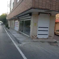 28متر مغازه به همراه27 انبار تجاری مرتب