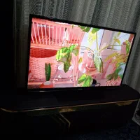 تلویزیون ۴۶اینچ سامسونگ با میز