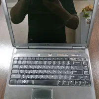 یک عدد لپتاپ دل بهمراه کیف