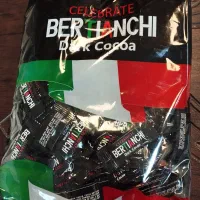 شکلات کاکائویی تلخ ۳ گرم برتیانچی ۸۰۰ گرم