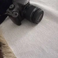 دوربین کنون d1100