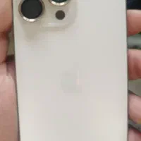 آیفون ۱۶ پرومکس سفید