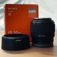Sony 50mm 1.8 لنز سونی درحد آکبند.