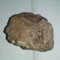 چهار تا شهاب سنگ. از هر سنگ دو عکس گذاشتم|جواهرات|ری, شهرک نظامی|دیوار