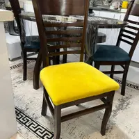 میزناهارخوری ۴نفره سالم وتمیز