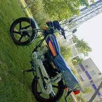 موتور سیکلت|موتورسیکلت|شیراز, بعثت|دیوار